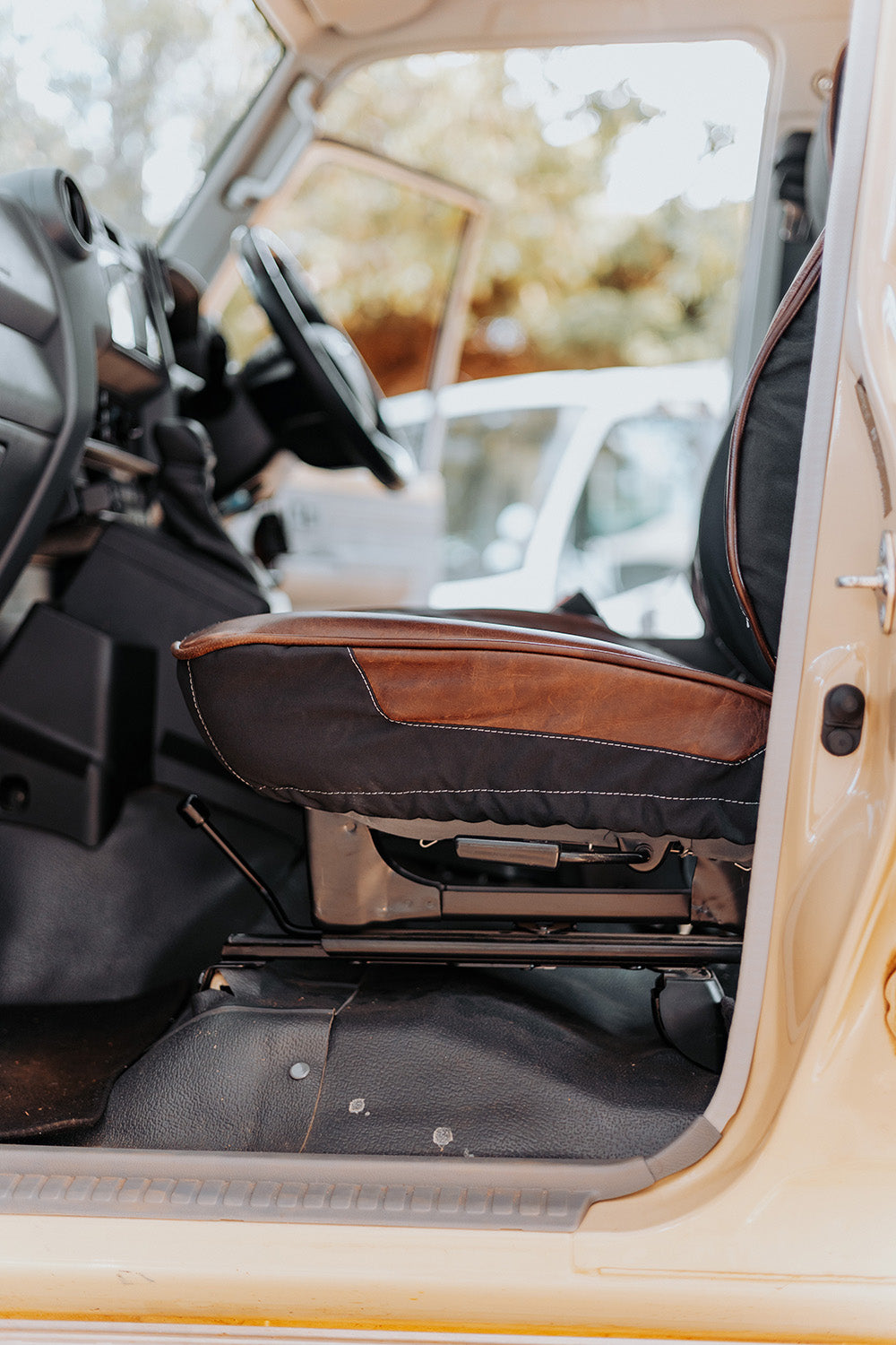 Legacy Plus – Charcoal Canvas & Brown Leather