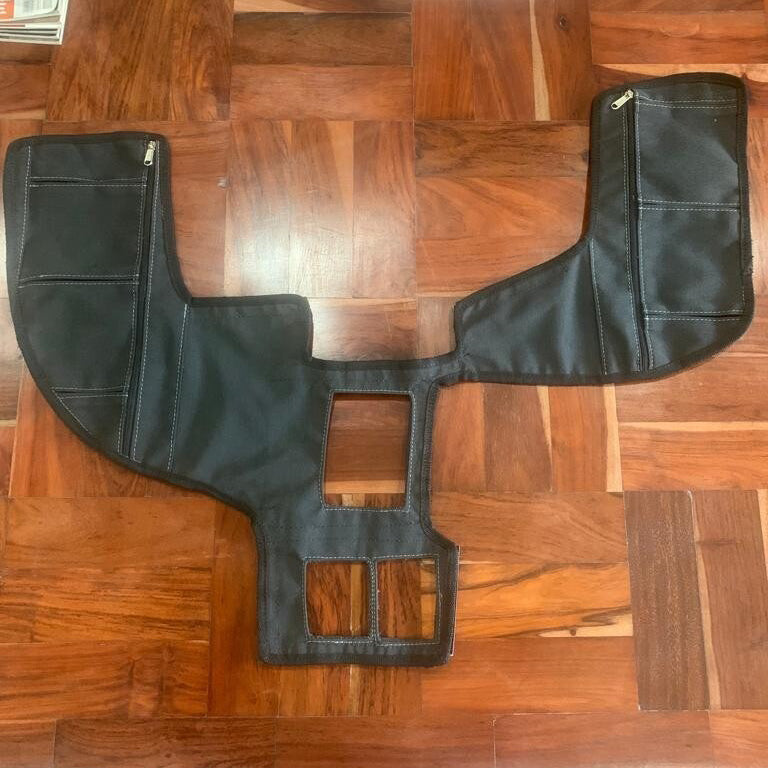 Deluxe – Transmission Cover